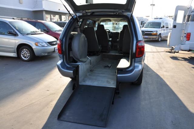 wheelchair van with rear entry access