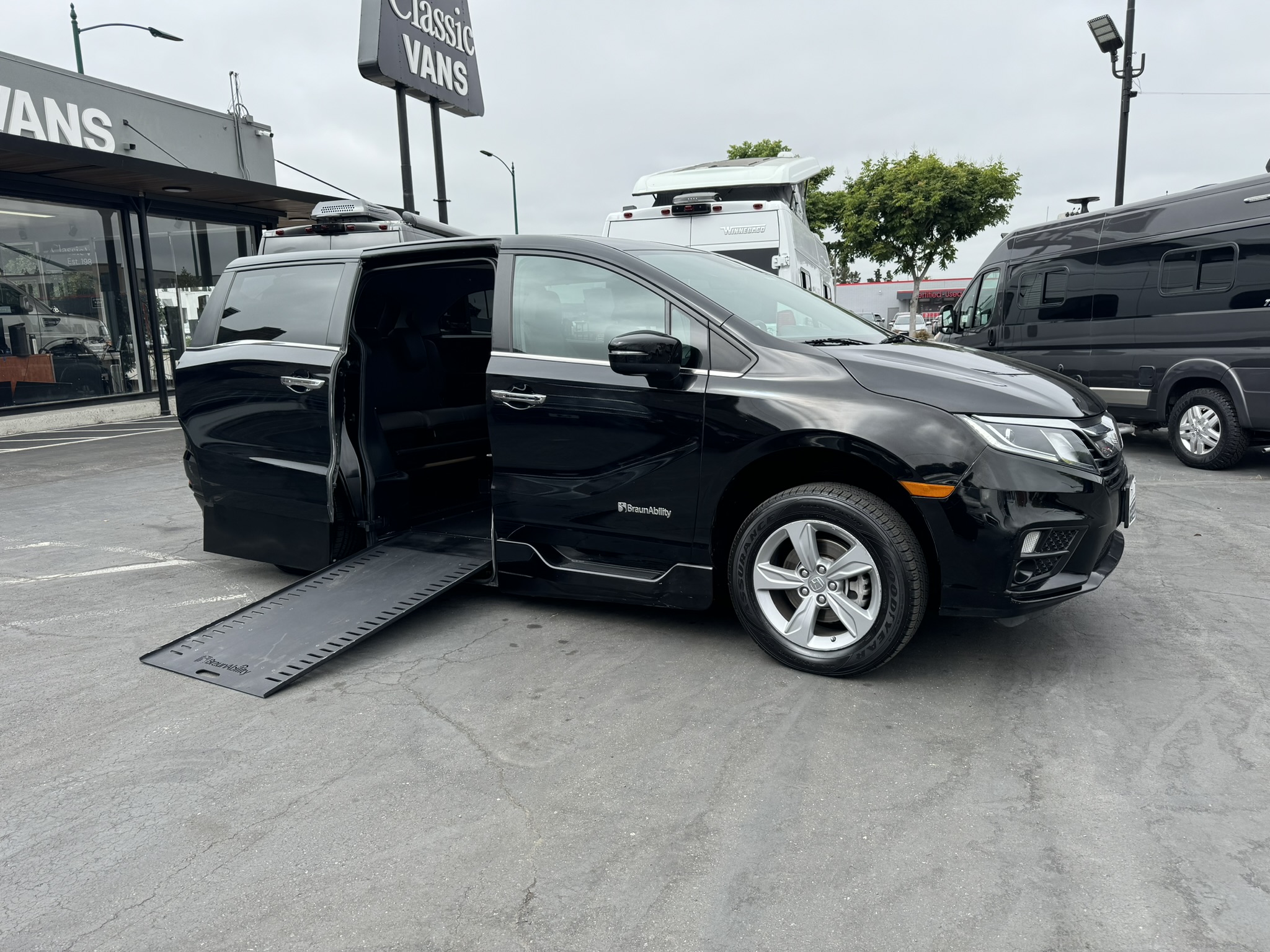 lb2951f1fca141d5f97cf0fb4295993ab0