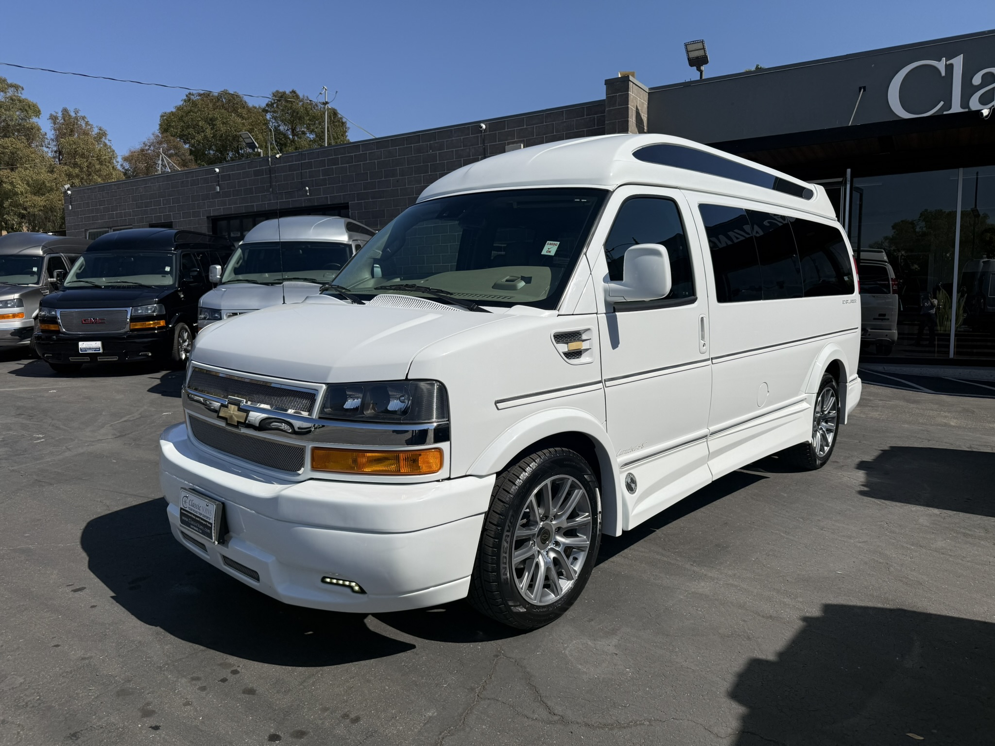2020 Chevrolet Express 2500 7 Passenger Explorer Van Used Conversion 2020 Chevrolet Express 2500 7 Passenger Explorer Van Used Conversion