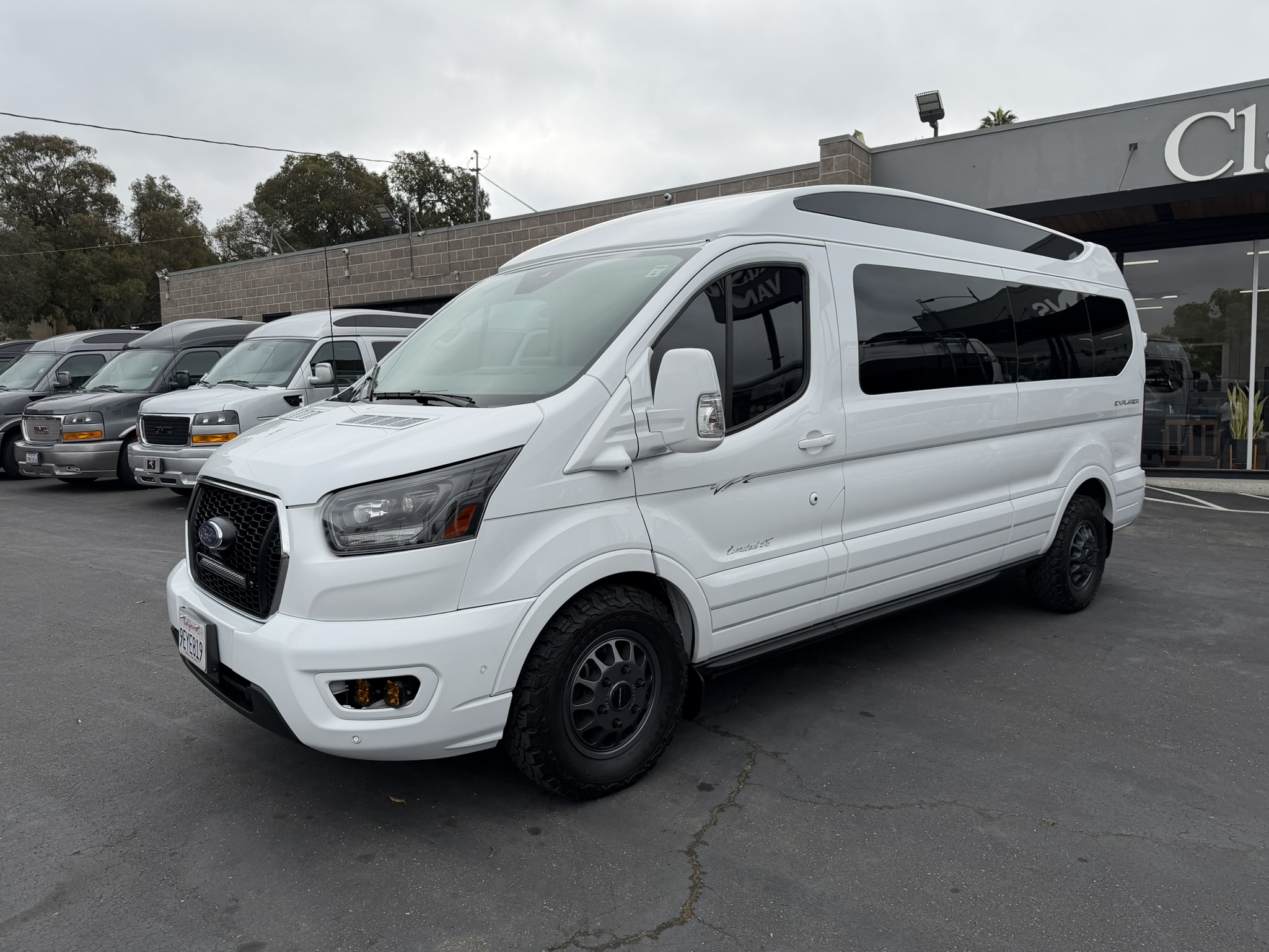 2023 Ford Transit Van Base